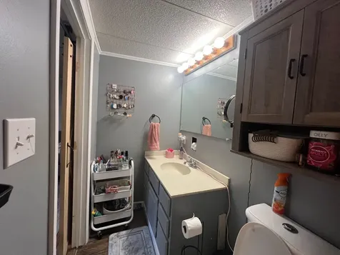 25 King Drive Lyndon VT 05850