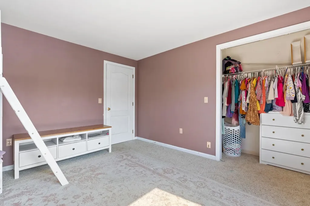 388 Western Avenue Henniker NH 03242