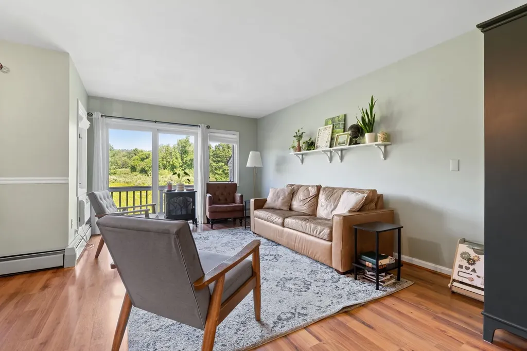 388 Western Avenue Henniker NH 03242