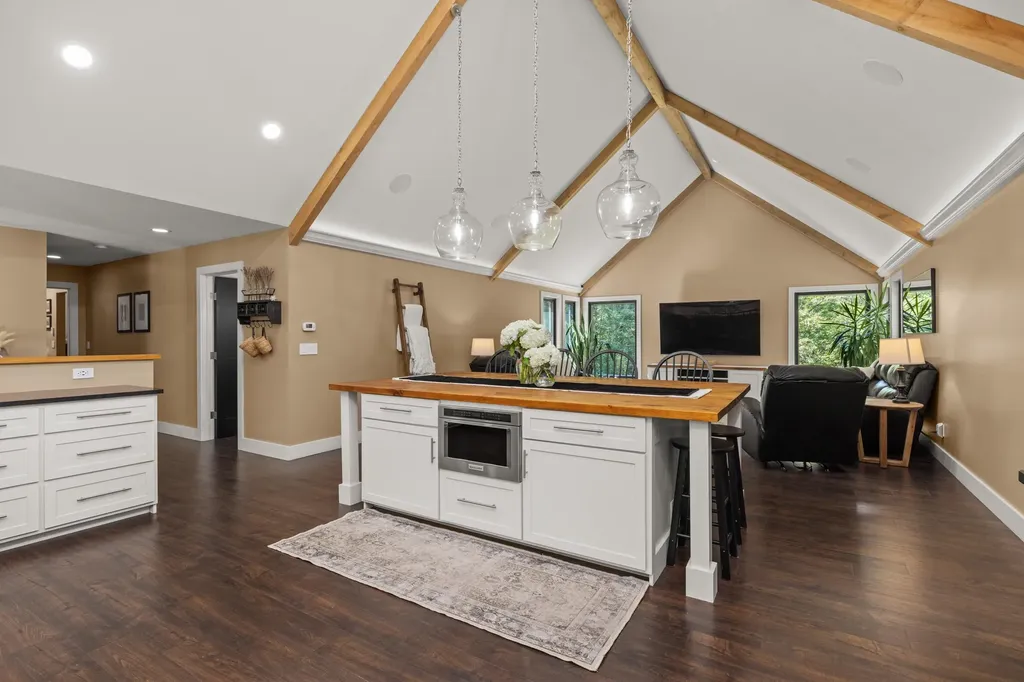 10 Lewis Road Kittery ME 03904