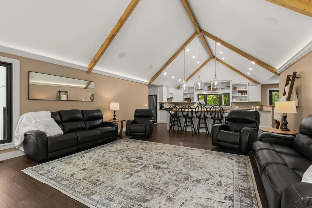 10 Lewis Road Kittery ME 03904