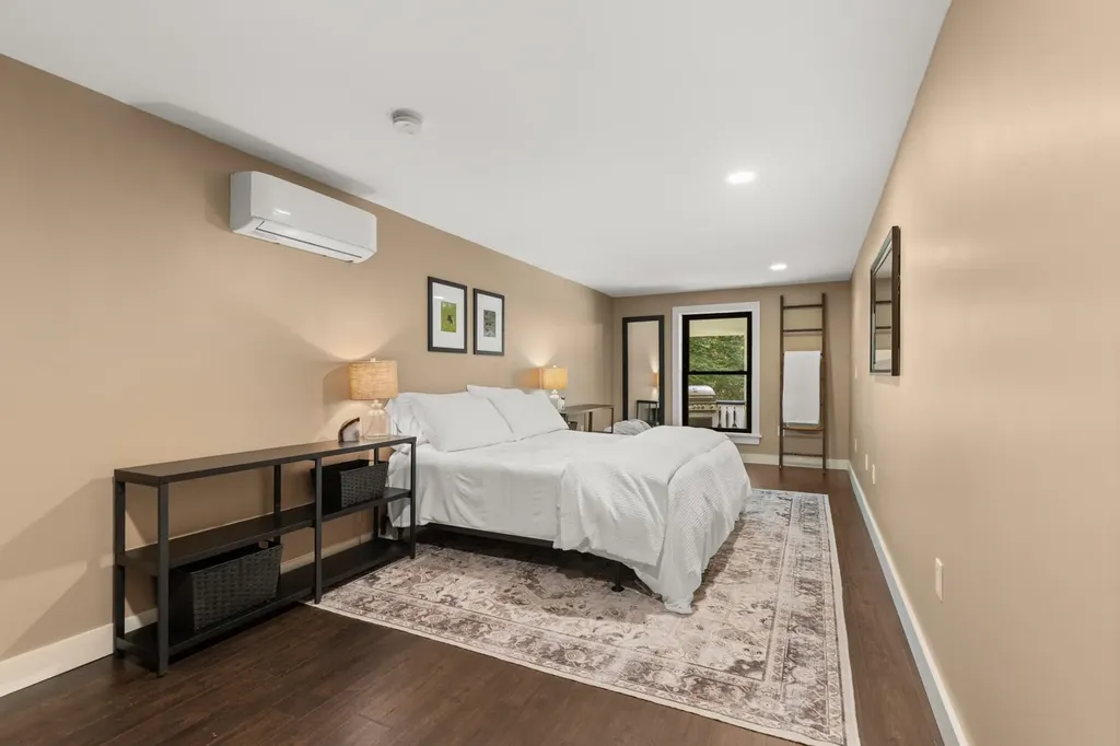 10 Lewis Road Kittery ME 03904