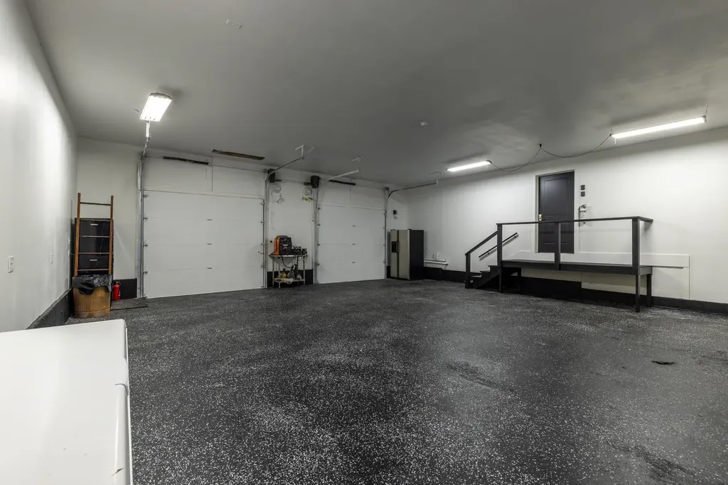 10 Lewis Road Kittery ME 03904