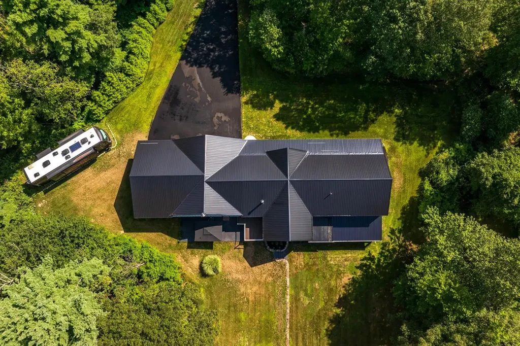 10 Lewis Road Kittery ME 03904