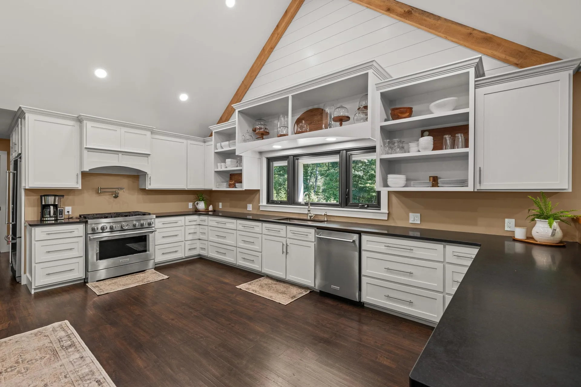 10 Lewis Road Kittery ME 03904