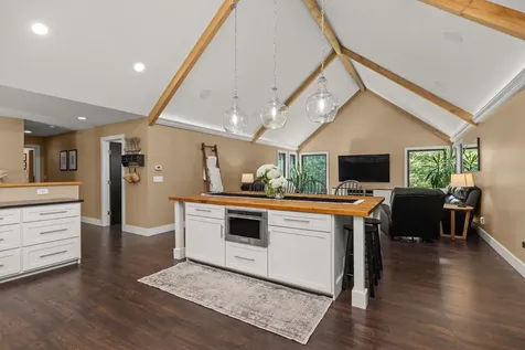 10 Lewis Road Kittery ME 03904