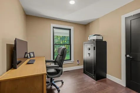 10 Lewis Road Kittery ME 03904