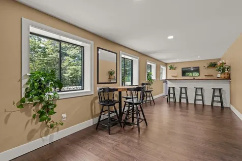 10 Lewis Road Kittery ME 03904