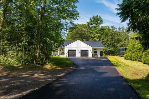 10 Lewis Road Kittery ME 03904
