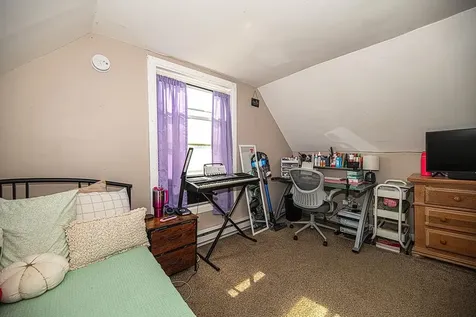 317 High Street Somersworth NH 03878