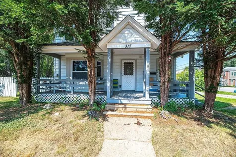 317 High Street Somersworth NH 03878