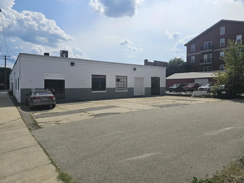 141 Winchester Street Keene NH 03431