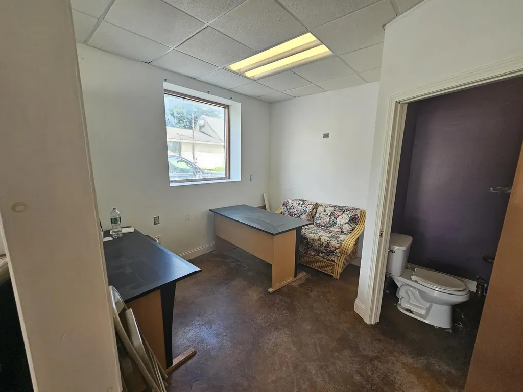 141 Winchester Street Keene NH 03431