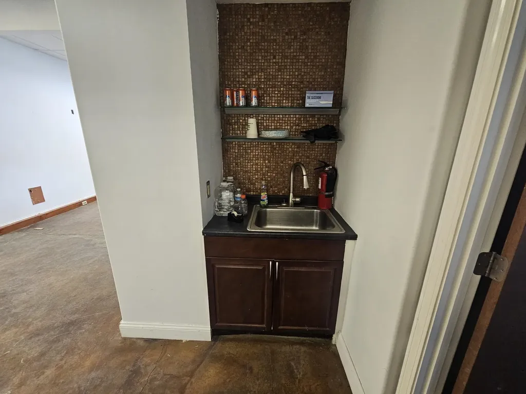 141 Winchester Street Keene NH 03431