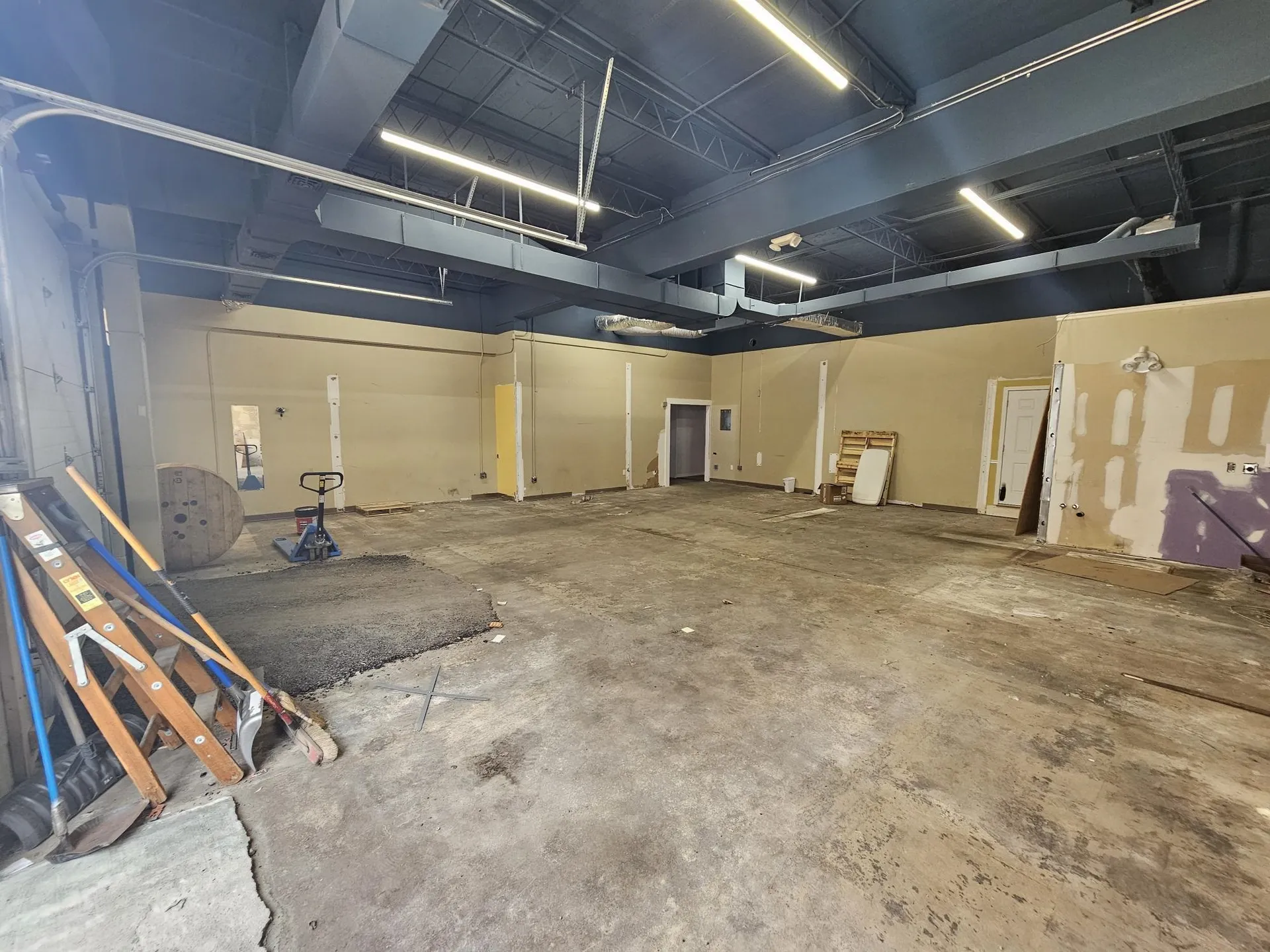 141 Winchester Street Keene NH 03431