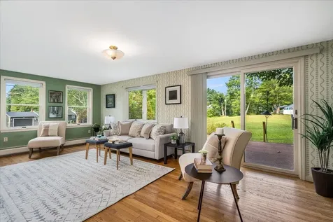 14 Currier Road Concord NH 03301