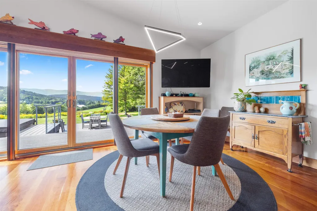 32 Steep Hill Road Wilmington VT 05363