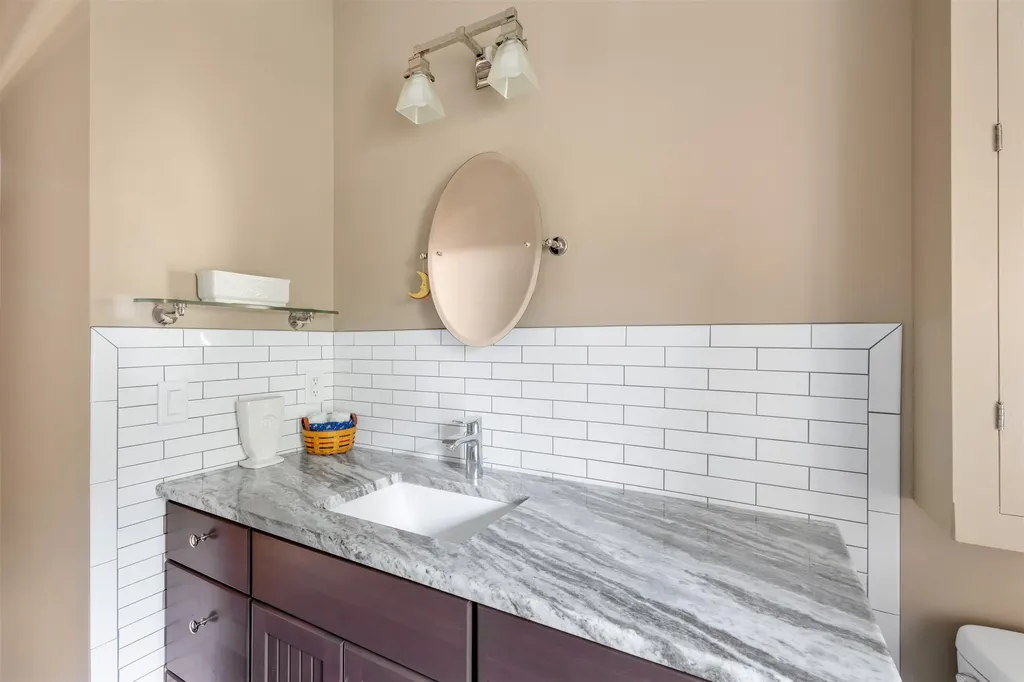 32 Steep Hill Road Wilmington VT 05363