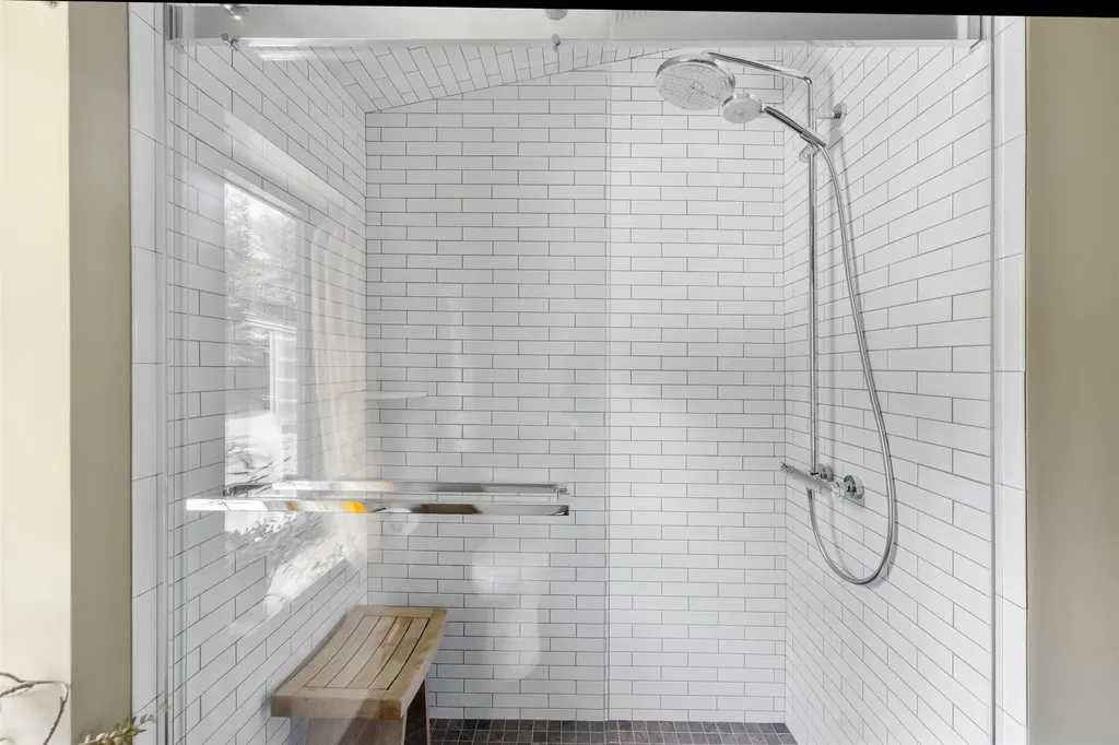 32 Steep Hill Road Wilmington VT 05363