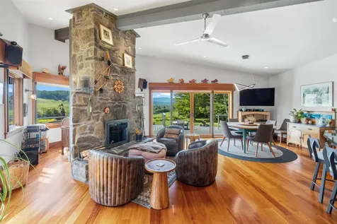 32 Steep Hill Road Wilmington VT 05363