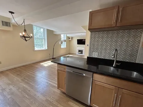 196 Water Street Exeter NH 03833