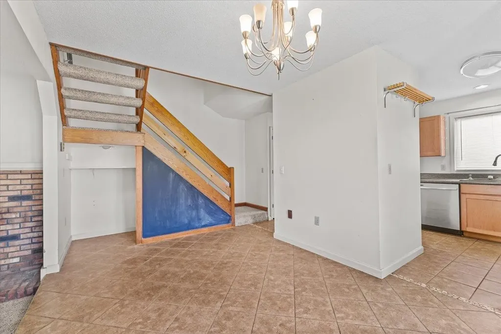 10 Wrisley Court Essex Junction VT 05452