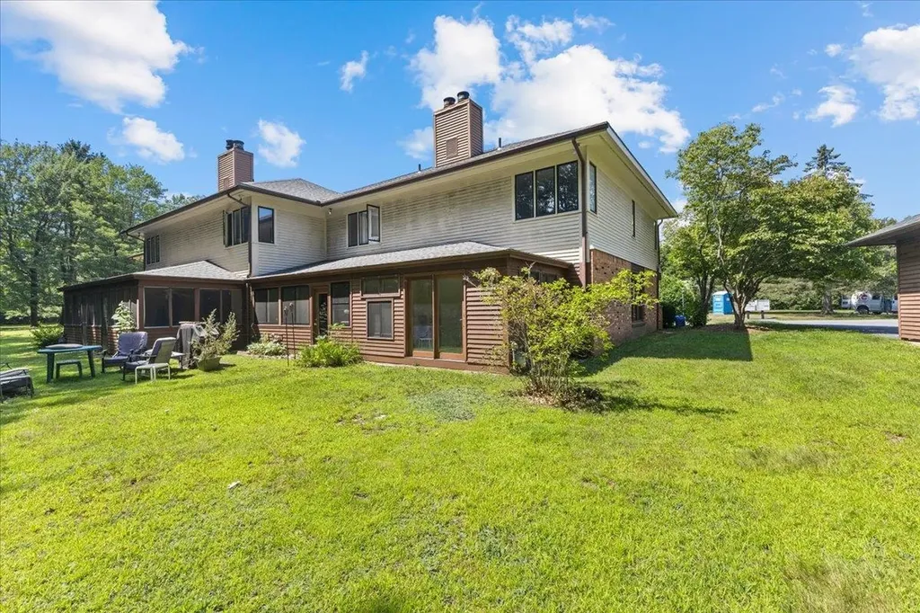 10 Wrisley Court Essex Junction VT 05452