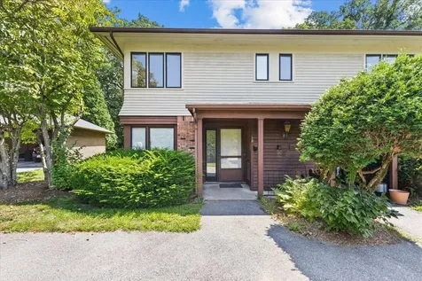 10 Wrisley Court Essex Junction VT 05452