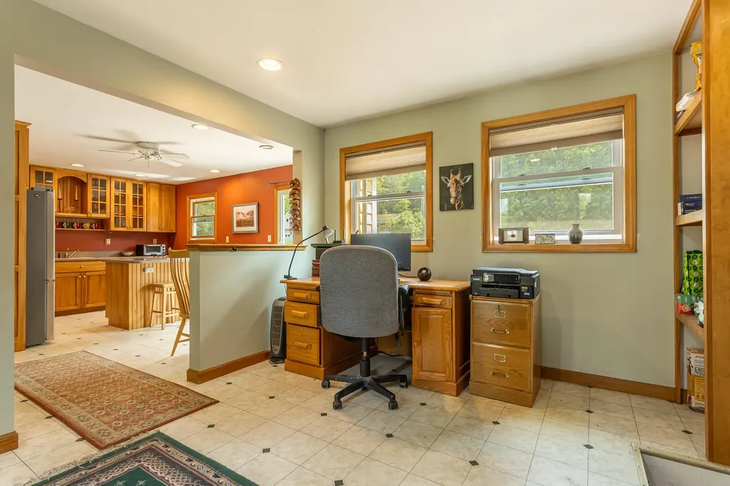 30 Currier Road Mendon VT 05701