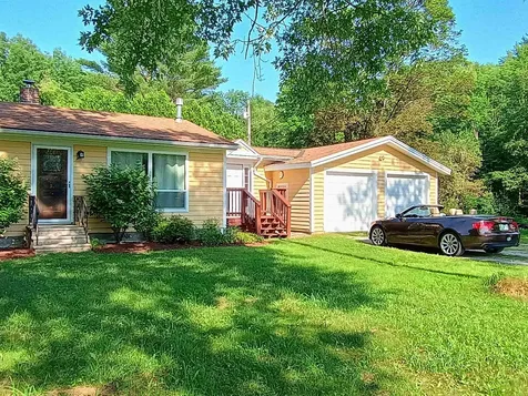 30 Currier Road Mendon VT 05701