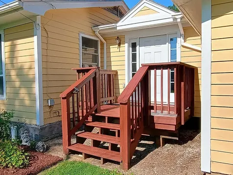 30 Currier Road Mendon VT 05701