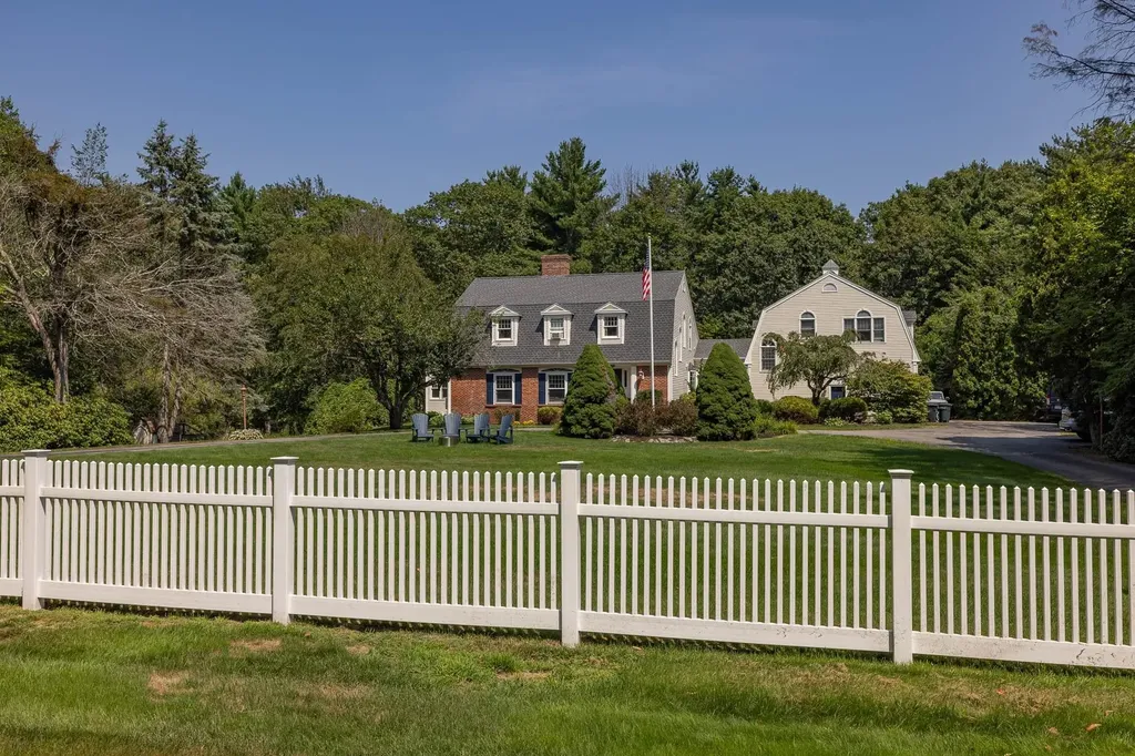 28 Hunters Run Rye NH 03870