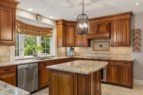 28 Hunters Run Rye NH 03870