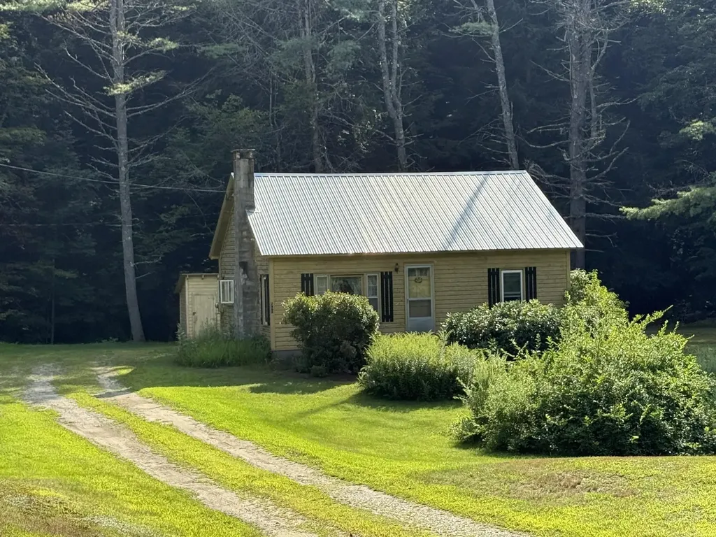 586 South Wardsboro Road Wardsboro VT 05355