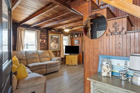 22-24 Perkins Avenue Hampton NH 03842