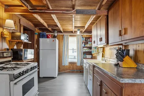 22-24 Perkins Avenue Hampton NH 03842