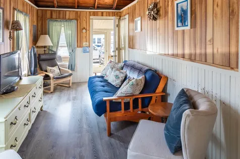 22-24 Perkins Avenue Hampton NH 03842