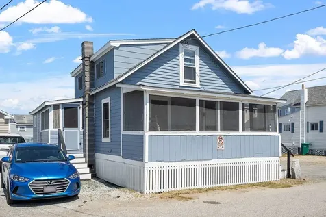 22-24 Perkins Avenue Hampton NH 03842