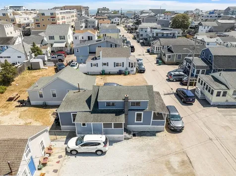 22-24 Perkins Avenue Hampton NH 03842