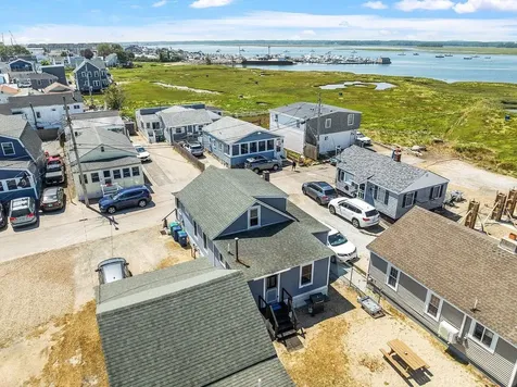 22-24 Perkins Avenue Hampton NH 03842