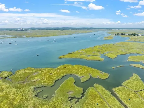 22-24 Perkins Avenue Hampton NH 03842