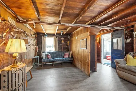 22-24 Perkins Avenue Hampton NH 03842