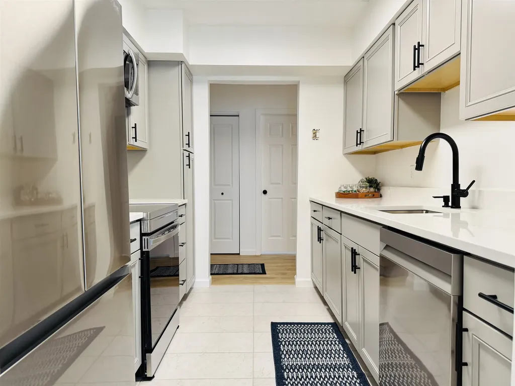 100 Kennedy Drive South Burlington VT 05403