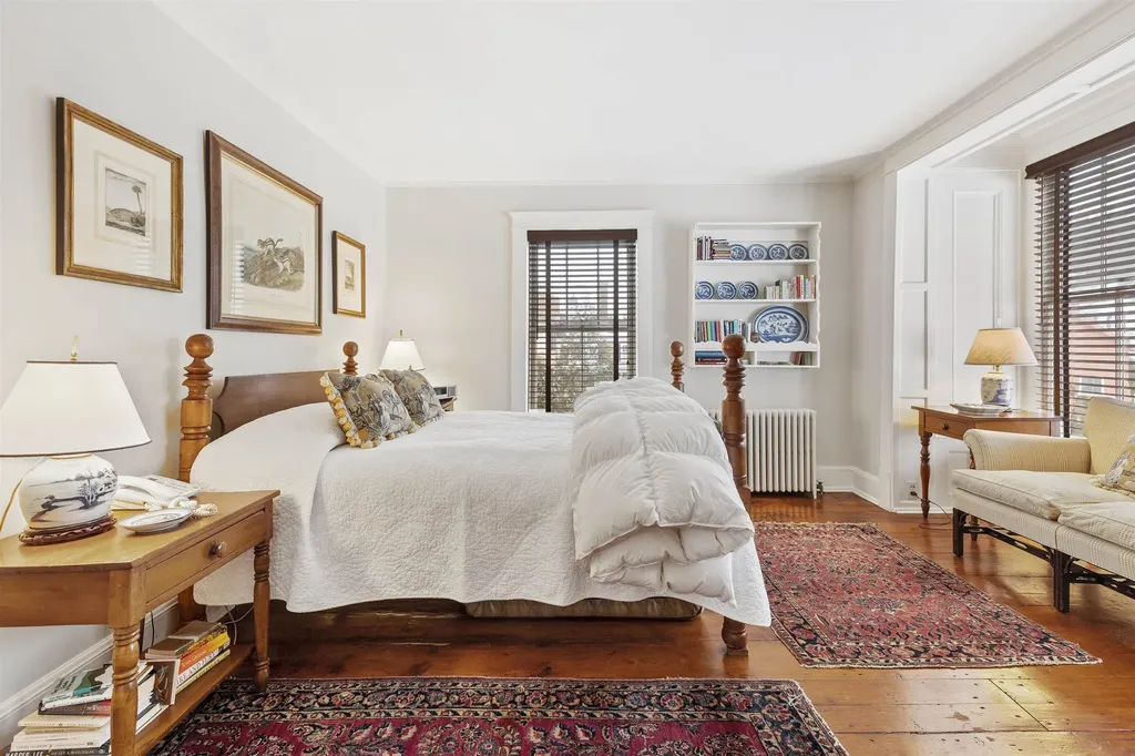 18 The Green Woodstock VT 05091