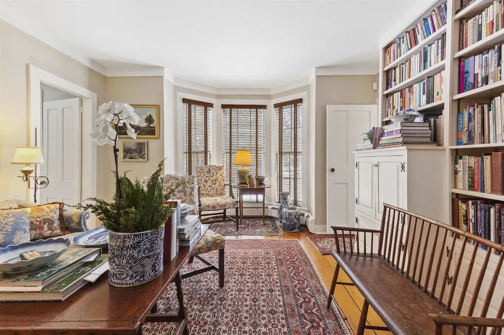 18 The Green Woodstock VT 05091