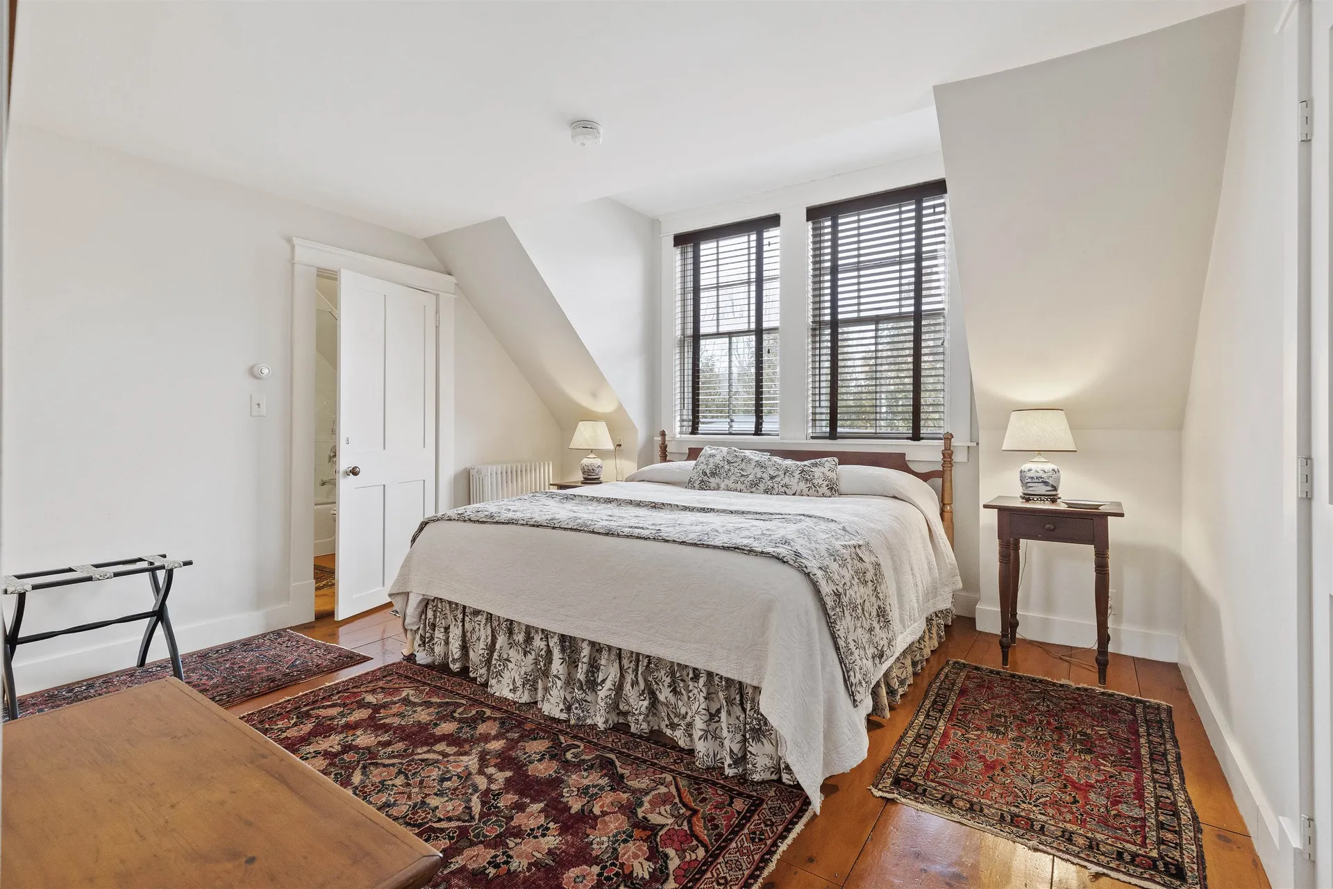 18 The Green Woodstock VT 05091