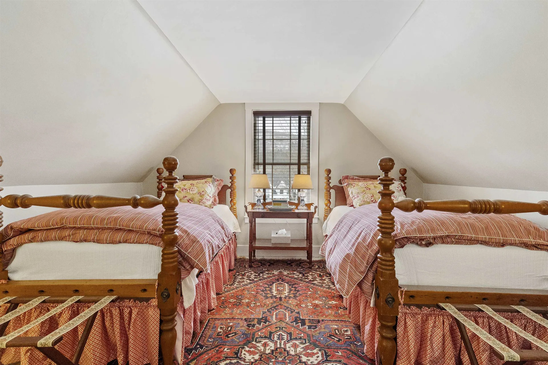 18 The Green Woodstock VT 05091