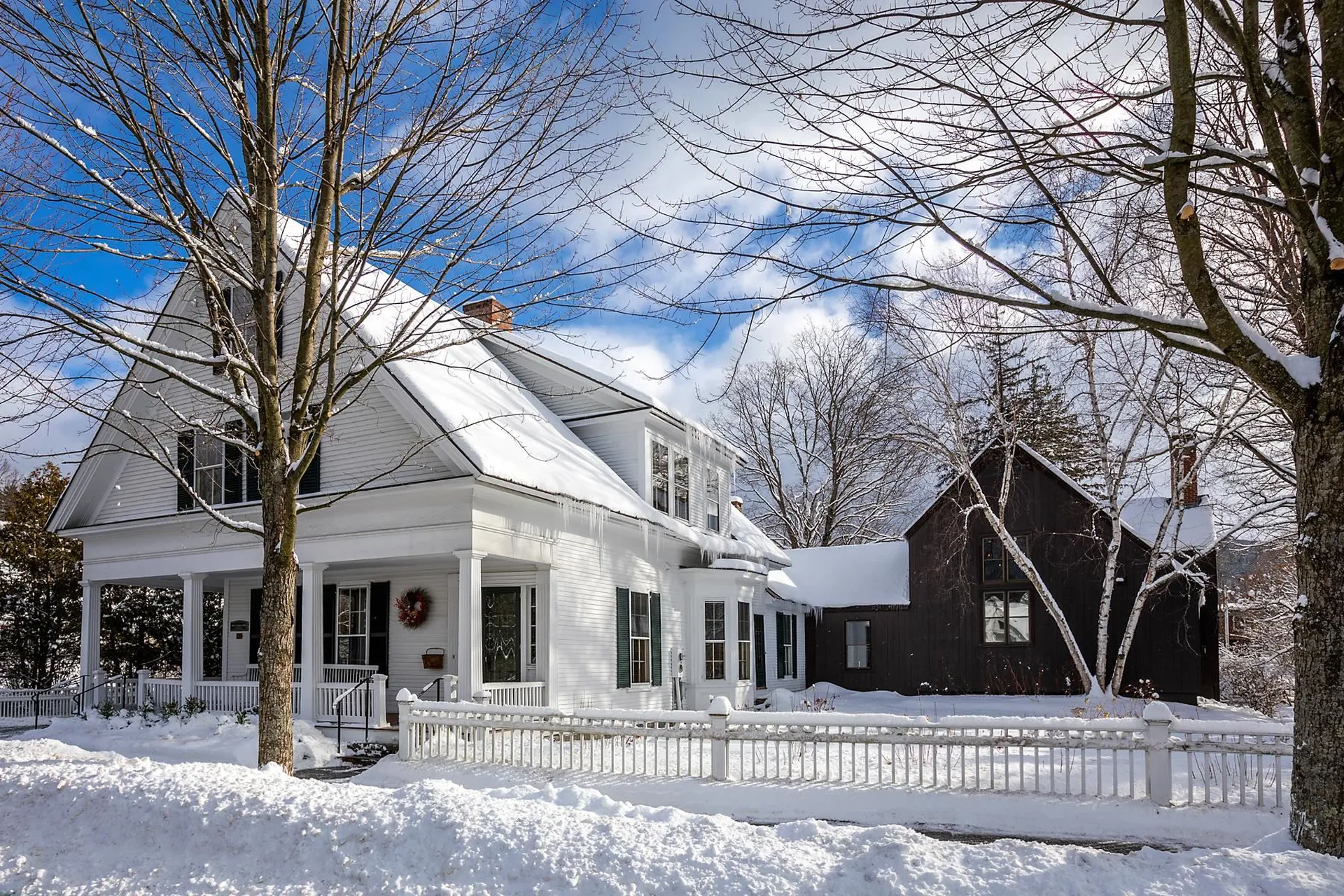 18 The Green Woodstock VT 05091