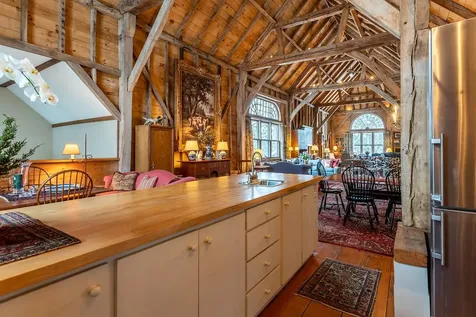 18 The Green Woodstock VT 05091