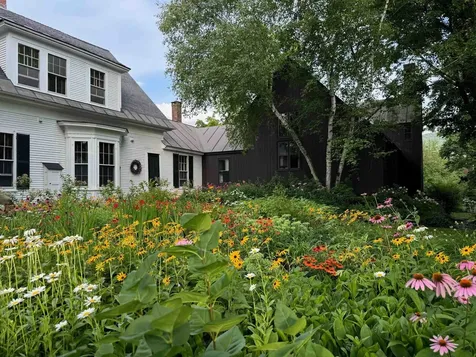 18 The Green Woodstock VT 05091